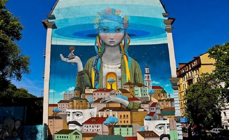 На стене одесской школы нарисует картину известный французский стрит-арт художник