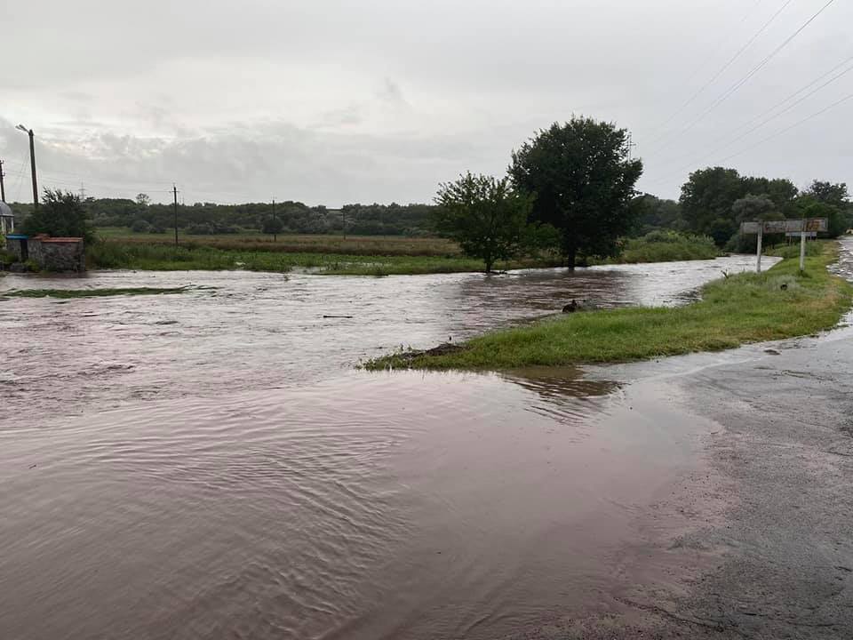 затопленная дорога на село Васильевку Болградского района
