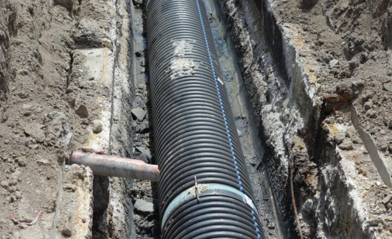 В Измаиле начались работы по восстановлению аварийного канализационного коллектора