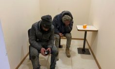 На пункте пропуска «Орловка» задержали двух истощенных и замерзших нелегалов
