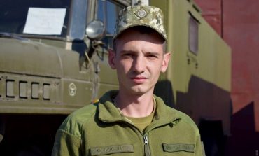 Закрыл грудью бойца: выпускника Военной академии Одессы предлагают наградить