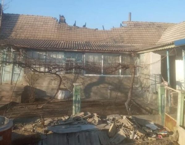 В Одесской области сгорел дом настоятеля храма: семья нуждается в помощи