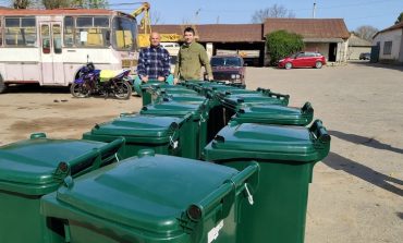 Волонтеры Болграда закупили для города мусорные контейнеры
