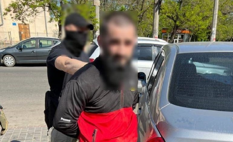 В Одессе задержали банду, в состав которой входили граждане РФ (фото)