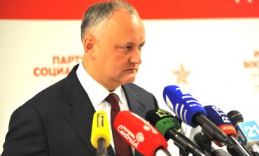 В доме экс-президента Молдовы проходят обыски