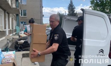 Измаильские правоохранители передали гуманитарную помощь от коллег из Франции и Румынии