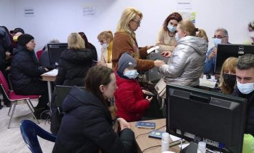 В Болгарии переводят украинцев в центр беженцев в Елхово и на военную базу отдыха