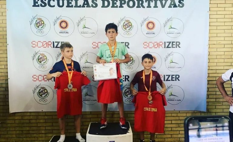 Юные борцы из Тарутино стали чемпионами на кубке Испании