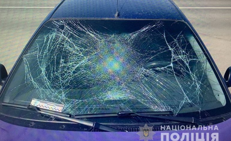 В Белгород-Днестровском районе мужчина ответит за скандал и разбитую машину старосты