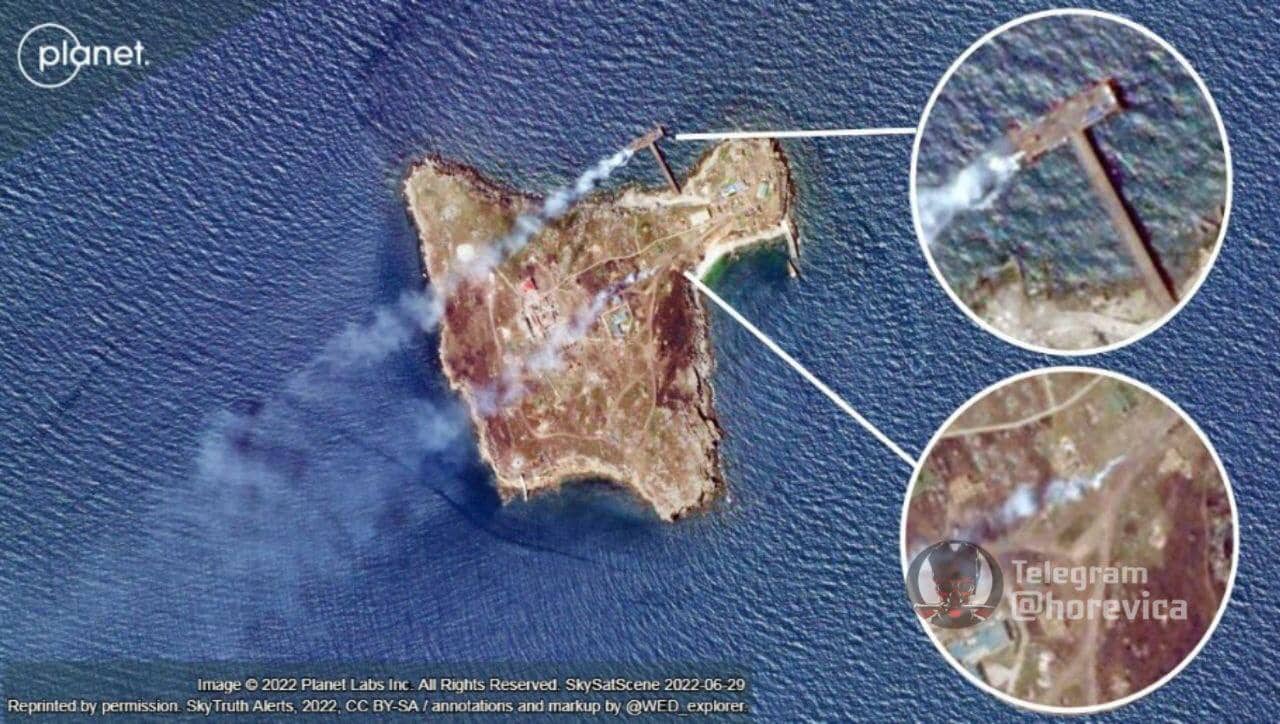 спутниковый снимок острова Змеиный