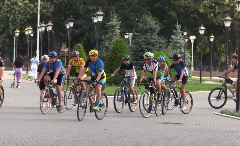 Чемпион Украины по велокроссу провел мастер-классы в Измаиле