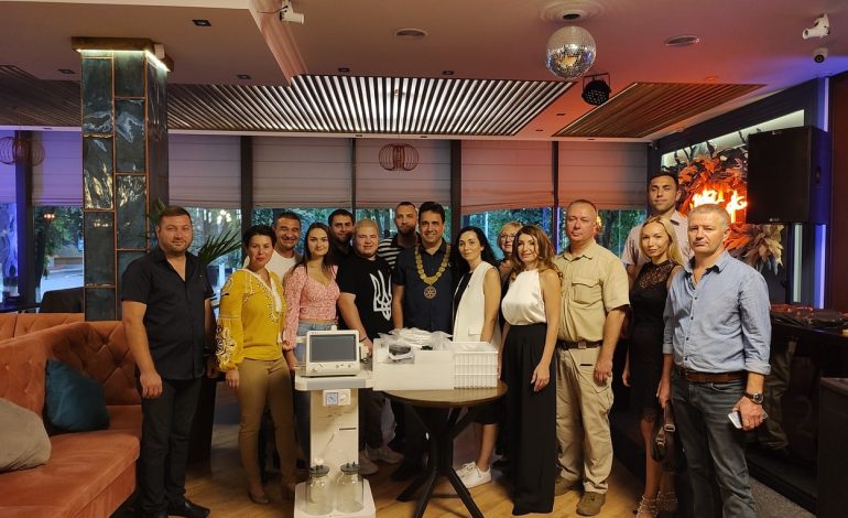 Ізмаїльські ротарійці передали Одеській клінічній лікарні унікальний апарат