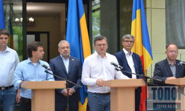 Румунія з Молдовою просять Україну відмовитись від визнання молдавської мови