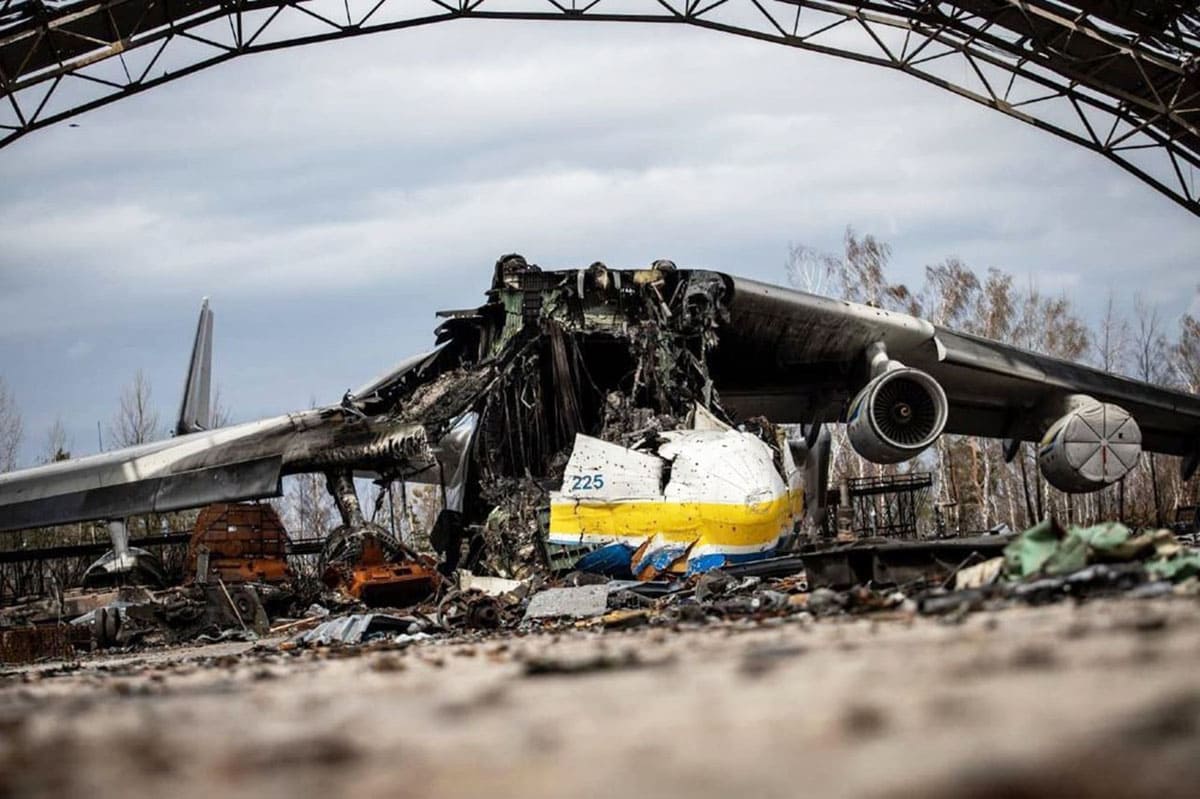 Самолет «Мрія», уничтоженный оккупантами в Гостомеле