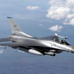 В Польше подняли в воздух F-16 из-за ракетных обстрелов Украины