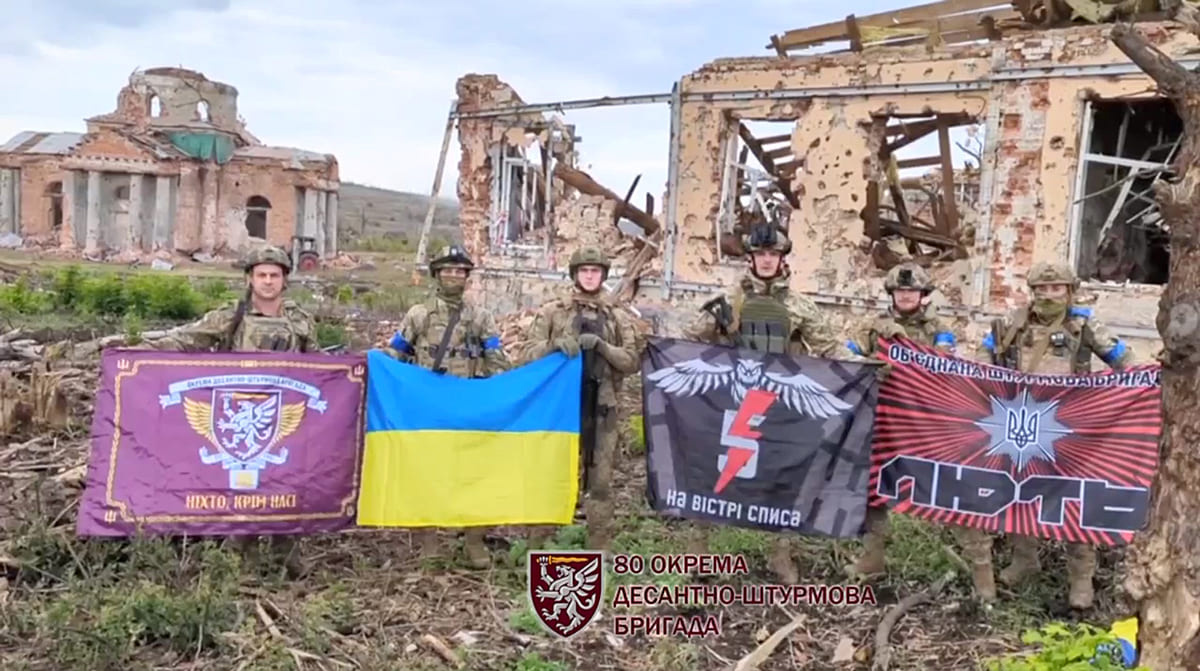 Українські військові у Кліщіївці