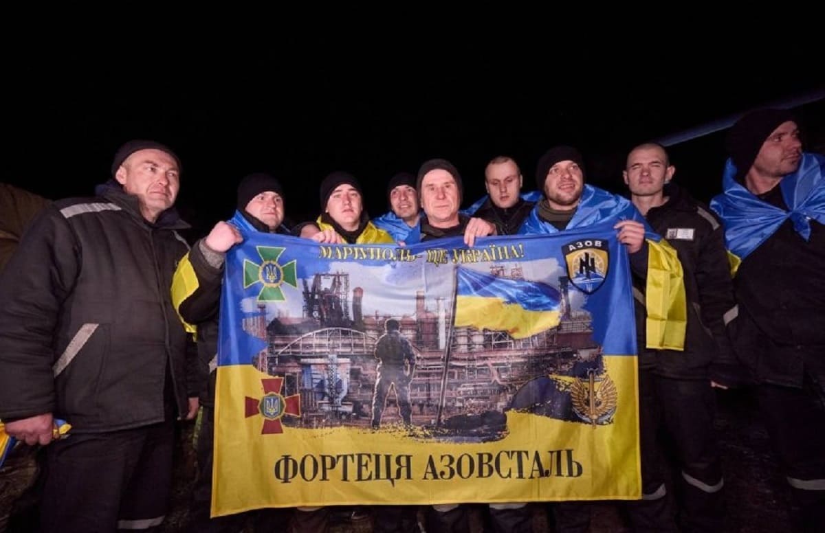 Украина вернула домой еще 100 пленных