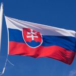 Словаки собирают деньги на оружие для Украины
