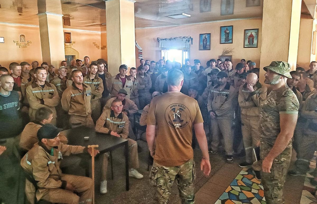 Українські військові рекрутують ув’язнених