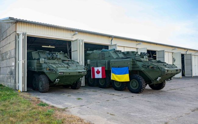 В Україну відправили партію бронетранспортерів LAV