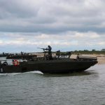 Зеленский в День Военно-Морских сил ВСУ: Воины ВМС держат оборону на воде, на суше и прикрывают небо