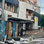 Наслідки російського удару по Києву: є загиблий та поранені
