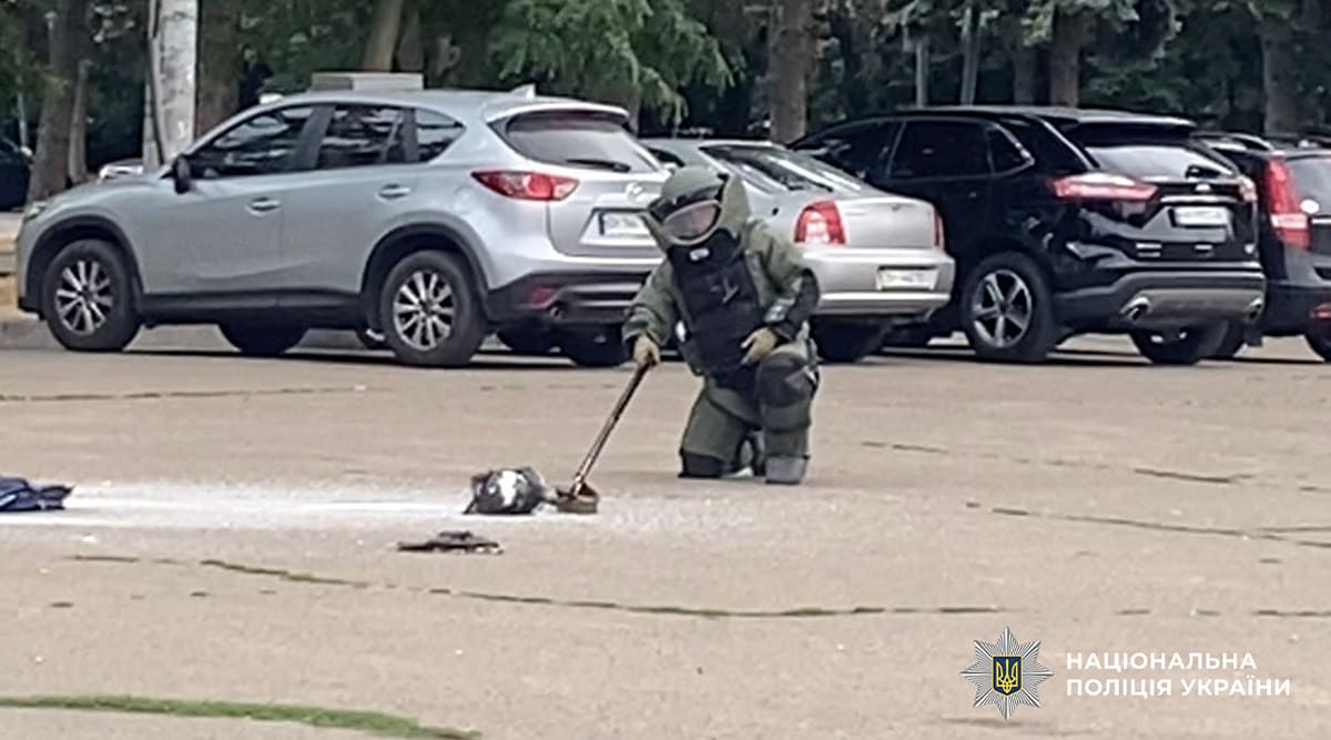 Працюють вибухотехніки