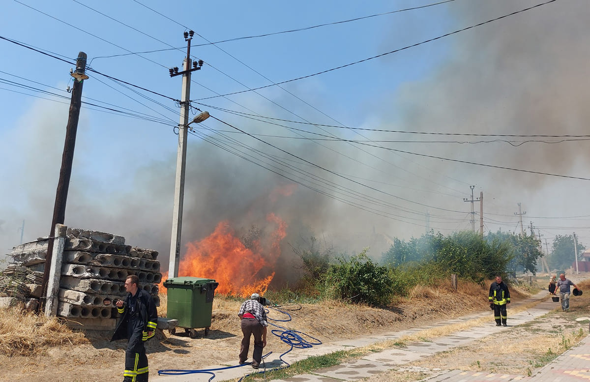 У Болграді пожежу тушили місцевих мешканців і рятувальники