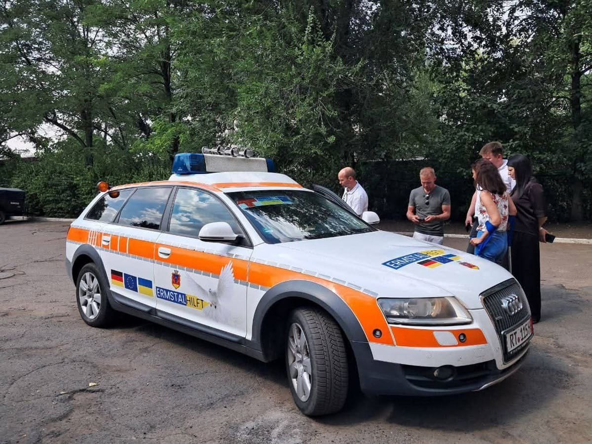 спецавтомобіль від партнерів з Німеччини