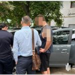 Продавал отсрочку от мобилизации: в Одессе задержан работник ТЦК